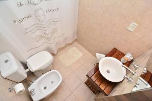 Et badeværelse på Palermo Hermoso departamento con patio