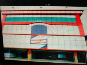 Afbeelding uit fotogalerij van Hotel Priya in Chengannūr