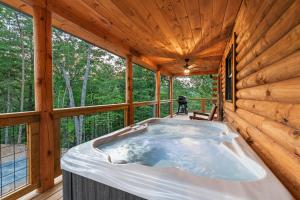 Φωτογραφία από το άλμπουμ του Bear's Hideaway σε Sevierville