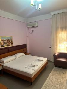 Postel nebo postele na pokoji v ubytování Hotel Edland