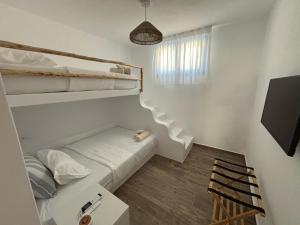 Postel nebo postele na pokoji v ubytování Paros Relux
