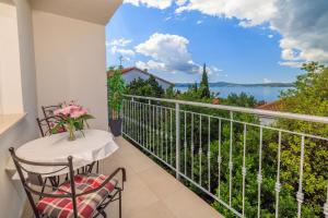 Balkón nebo terasa v ubytování Apartments Iva