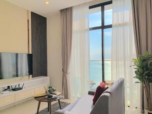 Posezení v ubytování Sea Park LeSu 8 The Shore KK I 1 plus 1 Room 2-5 Pax 홈스테이