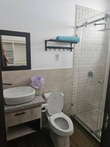 Phòng tắm tại Aqua Bliss!
