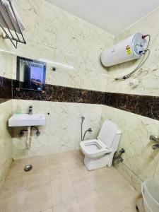 Koupelna v ubytování Hotel Nizamuddin Fab