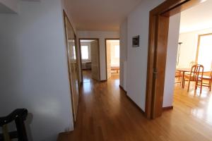 Postel nebo postele na pokoji v ubytování Chalet Les Arolles