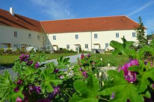 Zahrada ubytování Ferienwohnungen im Kloster