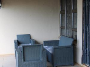 Posezení v ubytování Barieta Beach Cottages - Self Catering