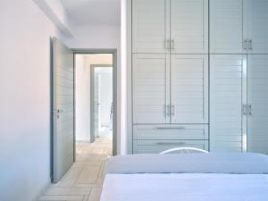 Gallery image of Oscar Villa, 180 panoramic sea views and pool in Aspro Chorio Paros