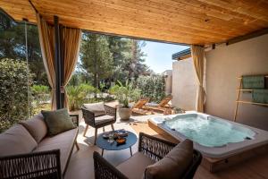 Posezení v ubytování Valamar Amicor Resort