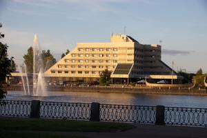 Budova, kde se hotel nachází
