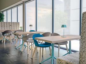 Istumisnurk majutusasutuses ibis Locarno