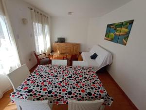 Posedenie v ubytovaní RNET - MTA Apartaments A2