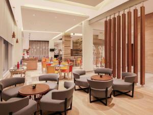 Posezení v ubytování ibis Kochi City Centre - An Accor Brand