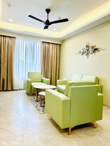 Posezení v ubytování Hotel Grand Visava Lonavala