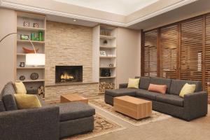 Posezení v ubytování Country Inn & Suites by Radisson, Seattle-Bothell, WA