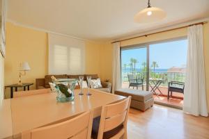 Posedenie v ubytovaní Apartamento Rosa 16 by Rentallorca