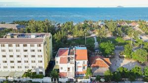 Gallery image of Villa Nautica By The Beach - Vesta Collections in Hoi An
