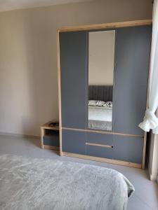 Postelja oz. postelje v sobi nastanitve Aron Home