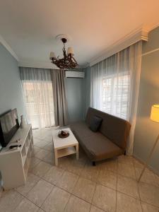 TV a/nebo společenská místnost v ubytování Fanìs House