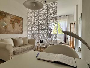 Posedenie v ubytovaní Relax & Comfort Redona 8 Green Oasis near City Centre