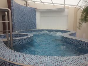 Bazén v ubytování Hotel Elvita Spa nebo v jeho okolí