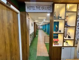 Fotografie z fotogalerie ubytování Hotel The Grand Near Maninagar Railway Station Ahmedabad v destinaci Ahmadábád