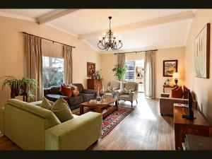 Χώρος καθιστικού στο Petit & Grande Plaisir luxury self-catering