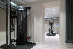 Fitness centrum a/nebo fitness zařízení v ubytování Hotel Esplanade Dortmund