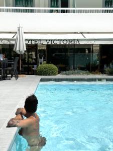 Tamu yang menginap di Hôtel Victoria