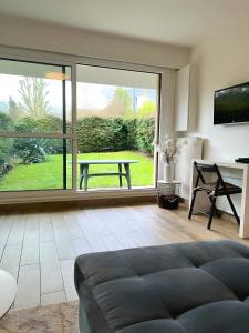 Fotografia z galérie ubytovania Appartement avec jardin privé - 2 à 4 voyageur(s) v destinácii Chaville