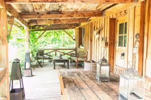 Φωτογραφία από το άλμπουμ του Chalet charmant à Marigny-l'Église avec cheminée σε Marigny-lʼÉglise