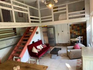 Gallery image of Le Tapis Vert - Loft avec jardin in Auch