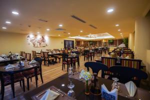 Restaurace v ubytování Grand Villaggio Hotel Abu Dhabi