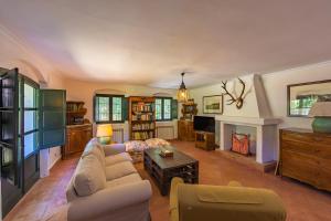 Et opholdsområde på Cortijo Cantarranas + 25 billeder