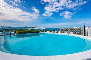 Bazén v ubytování Maritima Golf 4A nebo v jeho okolí