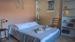 Posteľ alebo postele v izbe v ubytovaní Belle villa avec piscine vue montagne à 10 mn de la mer à Argeles