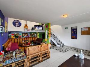 Posezení v ubytování ZIPA HOSTEL