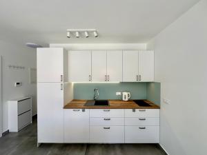 Galeriebild der Unterkunft Blue Bay Apartment Nerezine in Nerezine