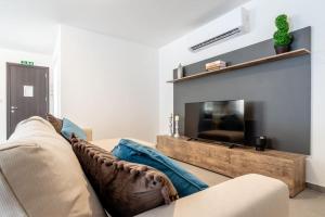 Gallery image of Bright and Spacious 2 Bedroom Apartment in Is-Swieqi