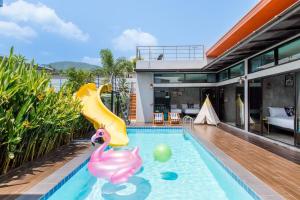 Bazén v ubytování EL MAR Pool Villa nebo v jeho okolí