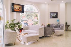 Χώρος καθιστικού στο Dalat Paradise Hotel +34 φωτογραφίες