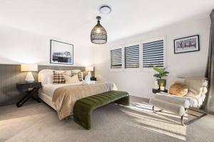 Ένα ή περισσότερα κρεβάτια σε δωμάτιο στο Luxury Away - Arrow Lodge