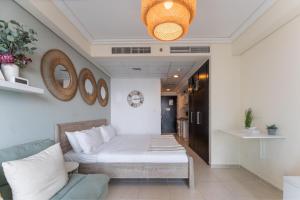 صورة لـ HAVN - Studio Apartment in Goldcrest Views, JLT في دبي