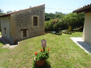 Gallery image of El Pontarron Apartamentos in La Franca