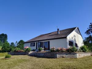 Κήπος έξω από το Gîte de la Rouge Roye