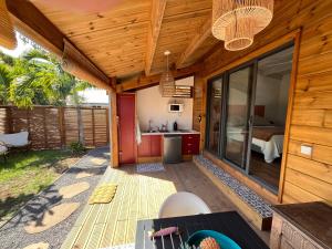 Balkón nebo terasa v ubytování bungalow leu gadiamb