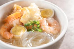 酒店内部或周边提供的食物