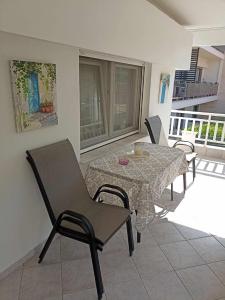 Balkón alebo terasa v ubytovaní Helena's Apartment 2 Agia Triada