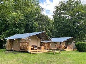 Zahrada ubytování KNAUS Campingpark Bleckede - Elbtalaue